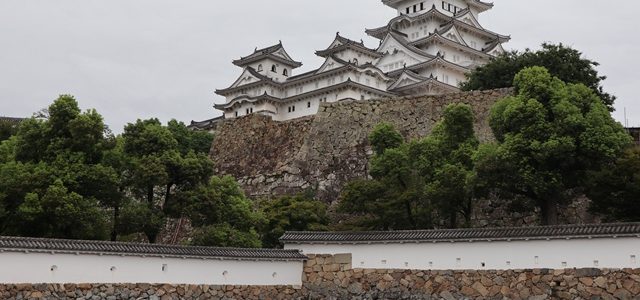 Berwisata ke Himeji Castel tempat wisata warisan dunia di Jepang